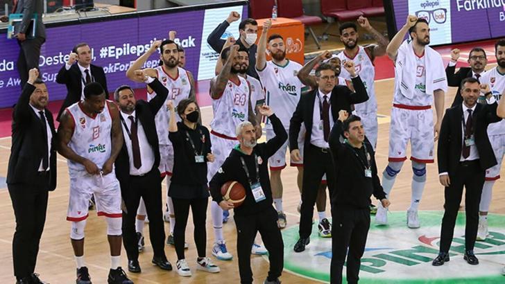 Pınar Karşıyaka'da boykot krizi