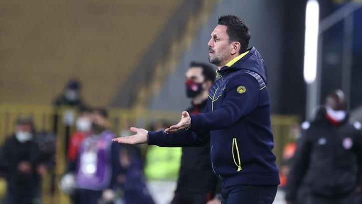Fenerbahçe'ye Kadıköy şoku! Erol Bulut tarihe geçti!
