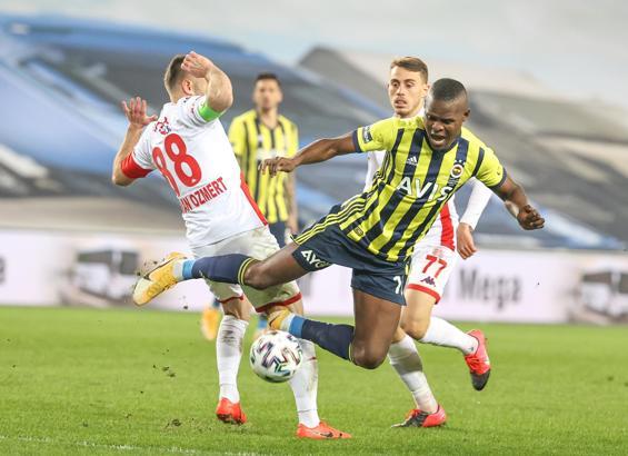Mbwana Samatta: İçinde bulunduğumuz durum elbette zor