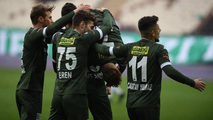 Bursaspor golleri son dakikalarda buluyor