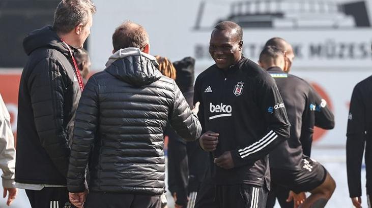 Beşiktaş'ta Aboubakar Sergen Yalçın'dan özür diledi