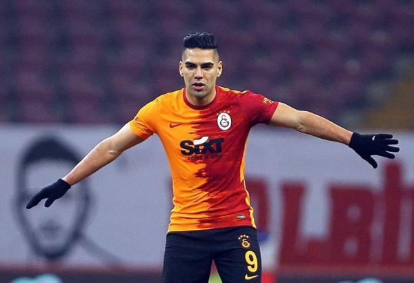Falcao'nun annesi açıkladı!