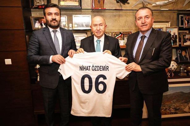 Fatih Mert'ten TFF Başkanı Nihat Özdemir'e ziyaret