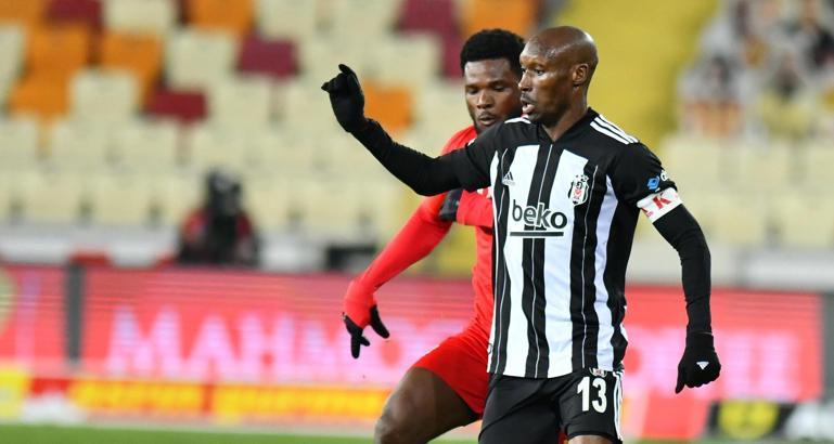 Atiba Hutchinson: Savaştık ve iyi savunma yapıp gol yemedik