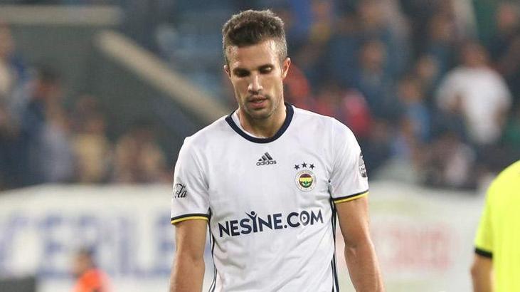 Van Persie oynayınca atıyor