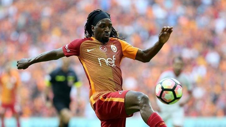 Cavanda ayağa kaldırdı!