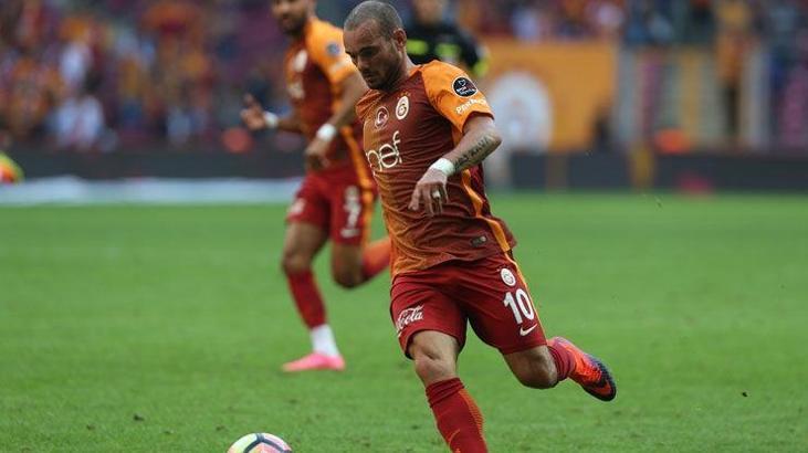 Galatasaray'a Sneijder şoku!