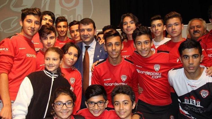 ‘Gomez hatasının cezasını çekmeli'