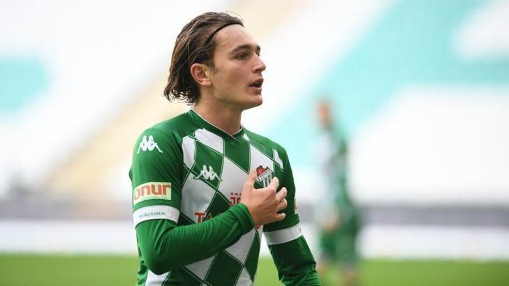 SON DAKİKA | Bursaspor'da Ali Akman'ın sözleşmesi feshedildi