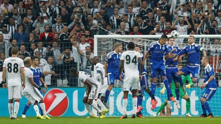Quaresma'nın frikiği haftanın golüne aday