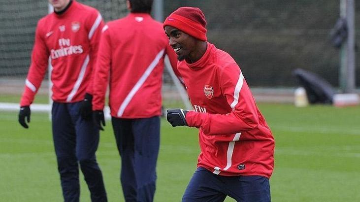 Mo Farah, Arsenal'e göz kırptı
