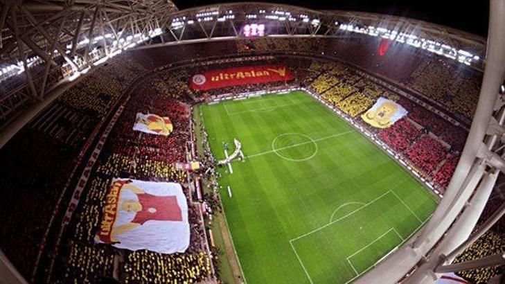 Arena'da şov zamanı!