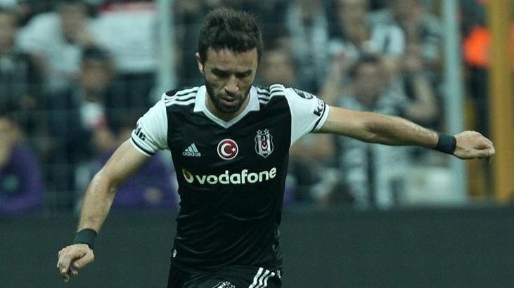 Beşiktaş'ta Gökhan Gönül şoku!