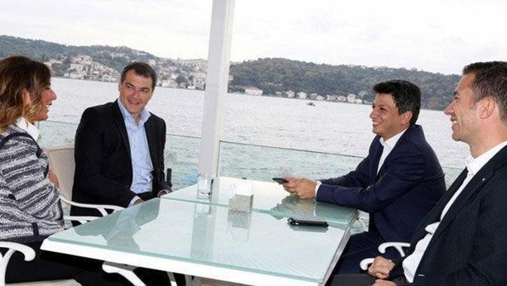 Van Persie'yi yaratan adam Comolli konuştu