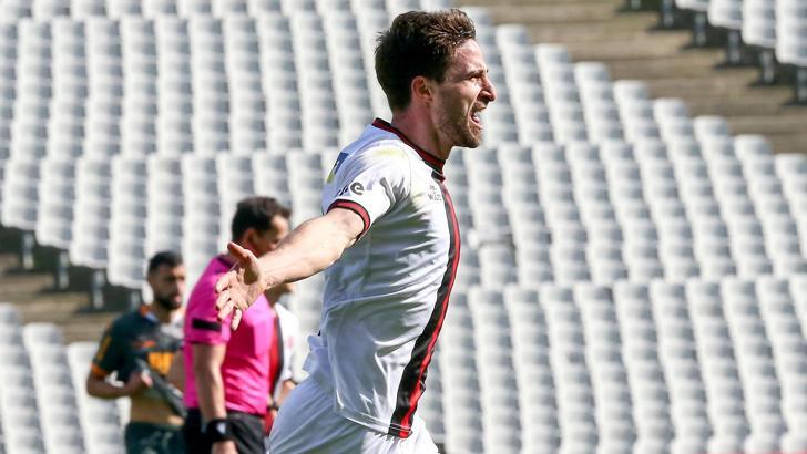 Fabio Borini dikkati çekiyor