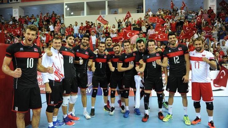 A Milli Erkek Voleybol Takımı Hollanda'ya gitti