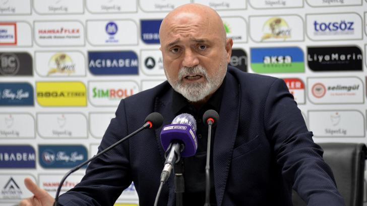 Hikmet Karaman: İki penaltı da çok gereksiz bir aksiyon