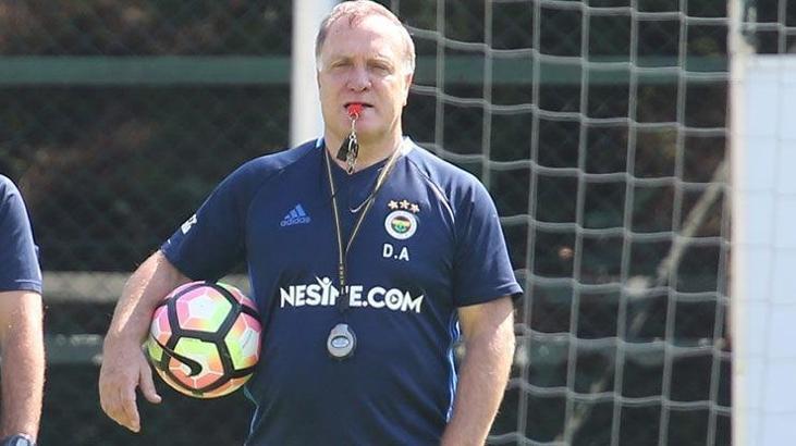 Dick Advocaat takımı uyardı