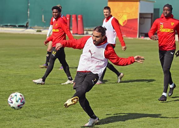 Göztepe, yarın Kasımpaşa'yı ağırlayacak