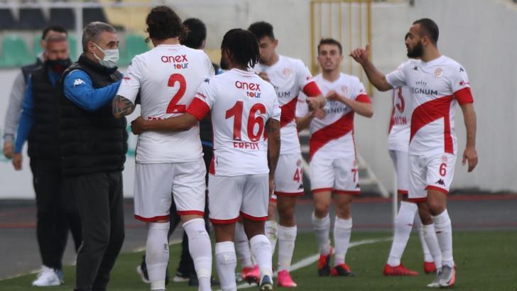 Antalyaspor yenilmezlik serisini 8'e çıkardı
