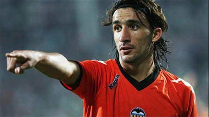 Chelsea Mehmet Topal için ısrarcı