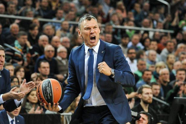SON DAKİKA | Jasikevicius'tan Fenerbahçe'ye kötü haber... Barcelona resmen açıkladı
