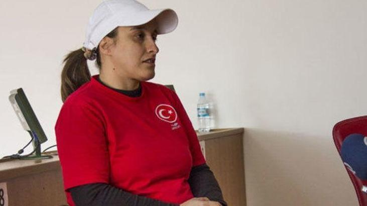 Ayşegül Pehlivanlar, bronz madalya kazandı