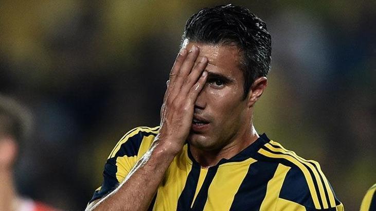Yine neyin var Van Persie!