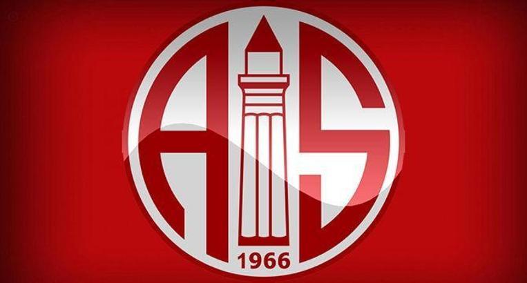 Antalyaspor'da 7 futbolcu elde kaldı