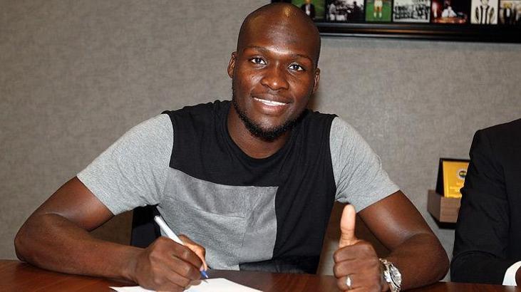 Fenerbahçe'de Moussa Sow transferi açıklandı