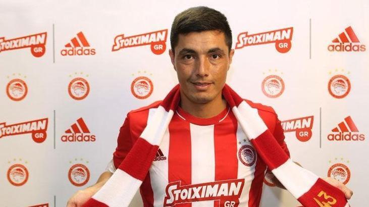 Olympiakos Cardozo transferini resmen açıkladı