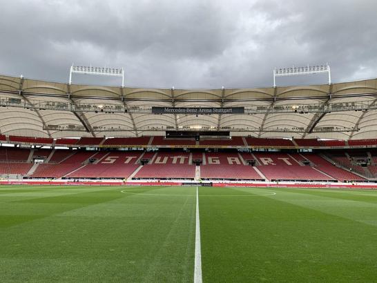 Stuttgart Stadı'nın adı ne? Stuttgart Stadı nerede, kapasitesi ne kadar? Stuttgart Stadı kaç kişilik?