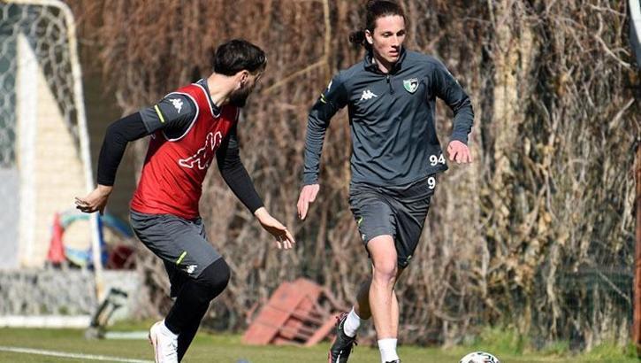 Denizlispor Beşiktaş'a bileniyor