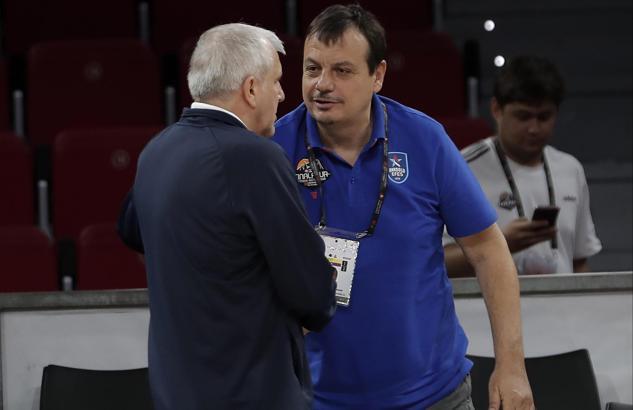 Zeljko Obradovic: Tüm yaptıkları için Anadolu Efes'i tebrik ediyorum