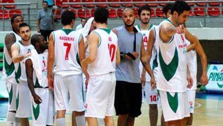 Pınar Karşıyaka'nın ağır misafiri