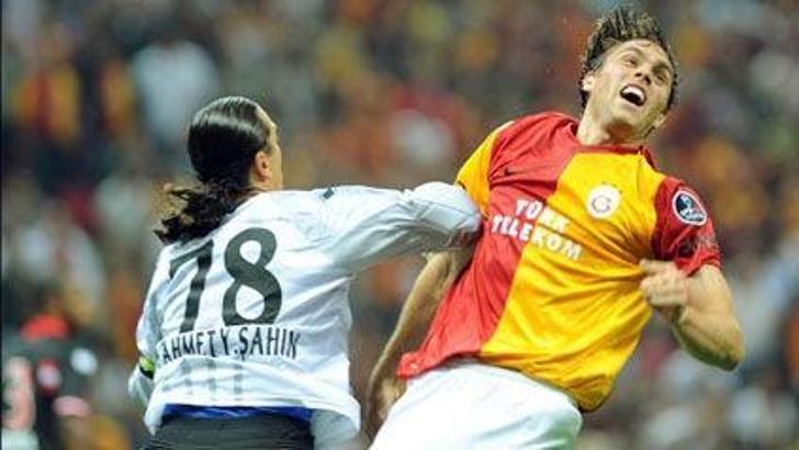 Ahmet Şahin yaktı