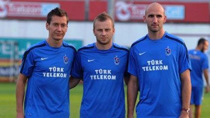 Vittek bıçak altına
