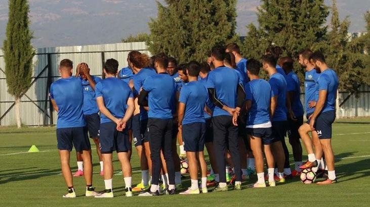 Akhisar Belediyespor Galatasaray'ı ezberledi