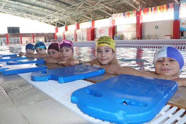 Samsun'da 5 yılda 64 bin çocuk yüzme öğrendi