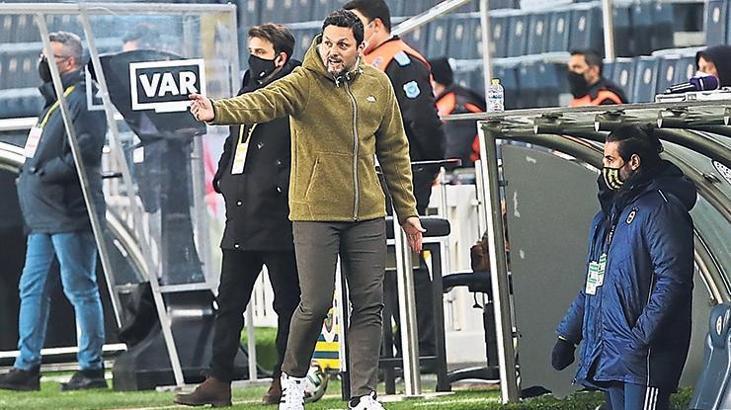 Erol Bulut: Bu yenilgiyi Trabzonspor maçında telafi ederiz