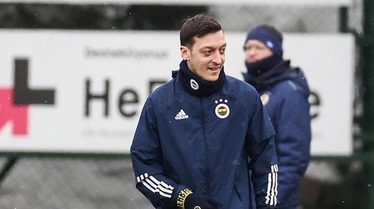 Mesut'un tek eksiği gol