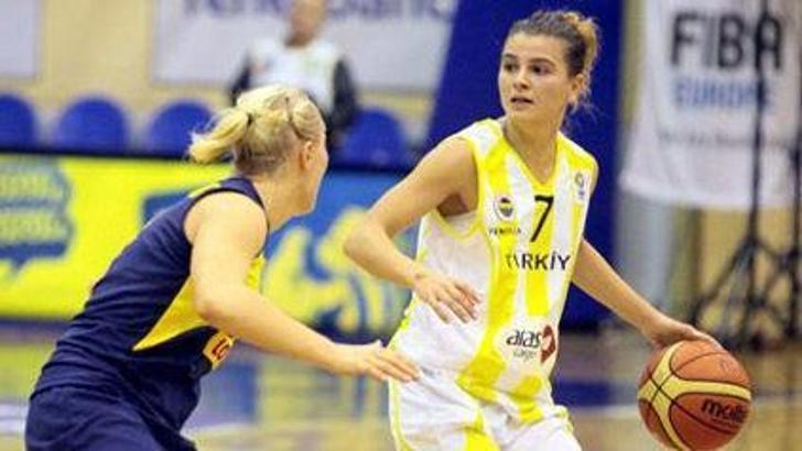 Birsel Vardarlı 3 yıl daha Fener'de