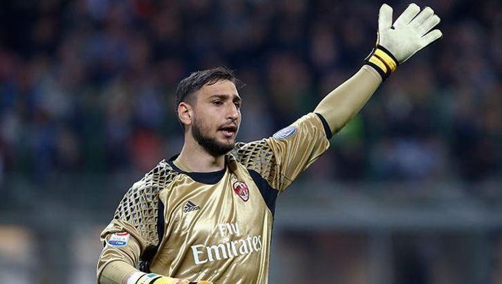 Donnarumma'ya dev kontrat! 25 milyon Euro...
