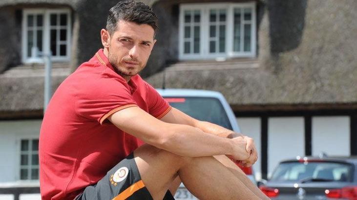 Galatasaray, Dzemaili'yi resmen sildi!