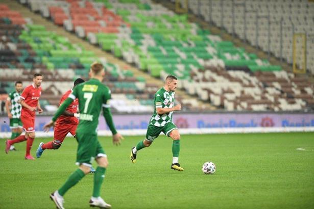 Bursaspor, Balıkesirspor deplasmanında