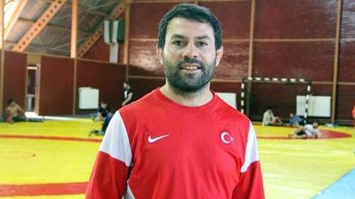 Serbest Güreş Milli Takımı Antrenörü Çakmar, Çorum'da genç sporcularla buluştu