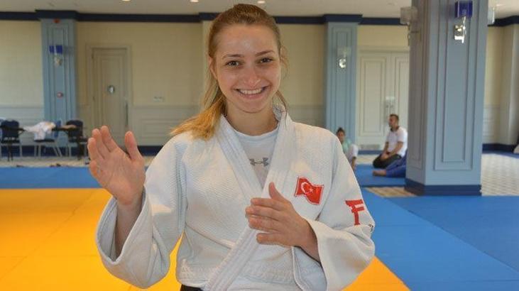 Dilara'nın rakibi Meksikalı Carillo