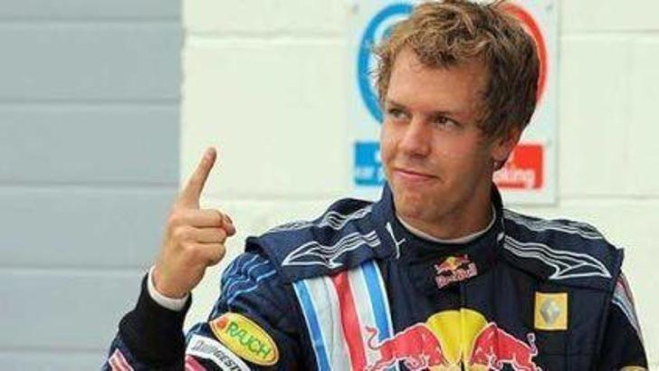 F1'de ilk cep Vettel'in