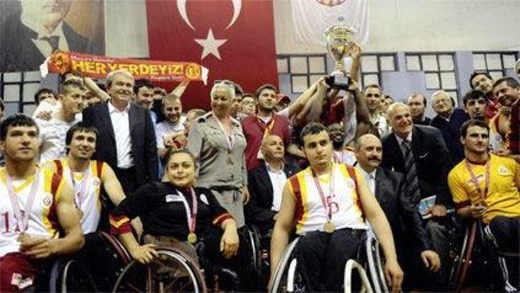 Galatasaray kupasını aldı