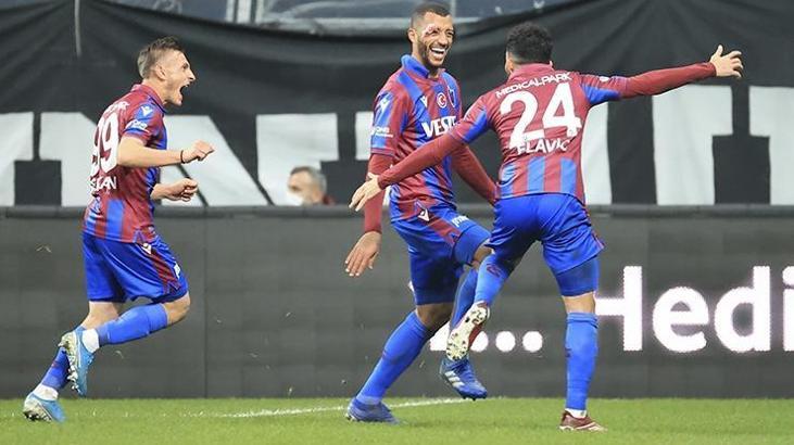 Trabzonsporlu Vitor Hugo'yu Benfica transfer etmek istiyor